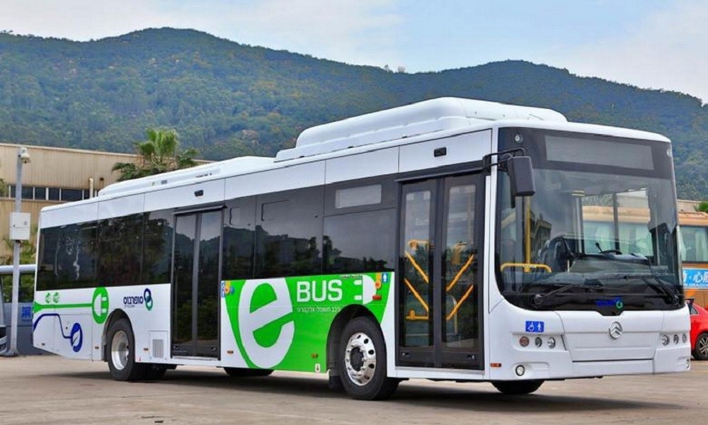 Το Ταμείο Ανάκαμψης χρηματοδοτεί 800 καινούρια λεωφορεία 